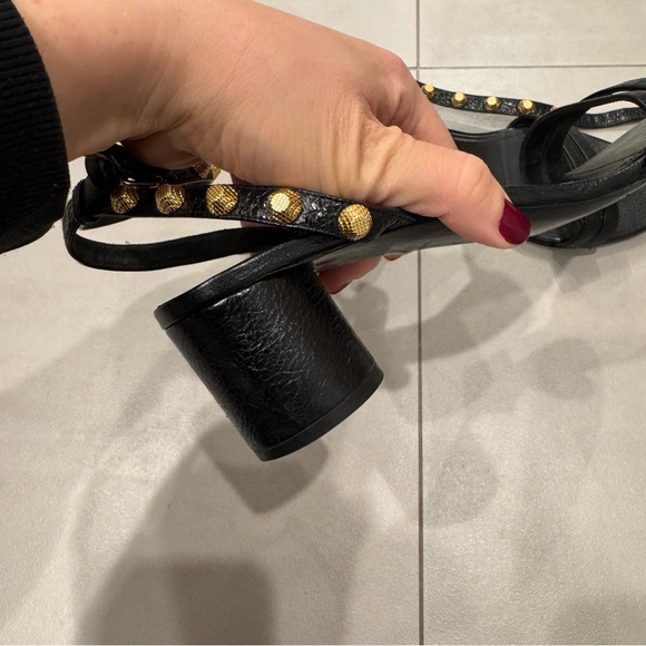 Balenciaga black low heel sandal with gold studs - size 39 - Picture 3 of 7